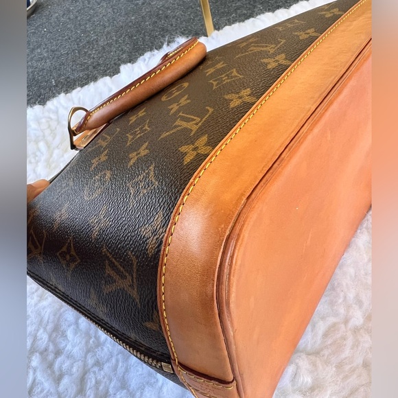 Louis Vuitton Alma Monogram BA0978 - Picture 9 of 14